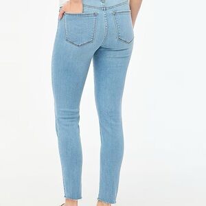 Euc jcrew mid rise size 31 skinny 9”